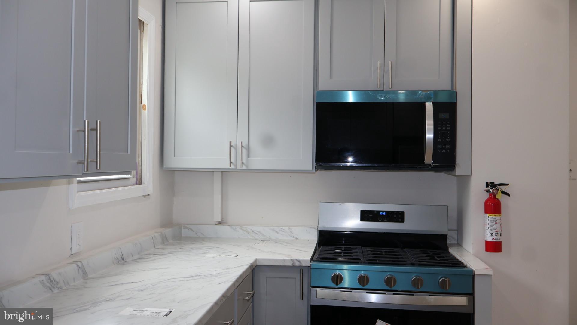 1144 William Street Hamilton, NJ 08610 - Photo 7 of 15