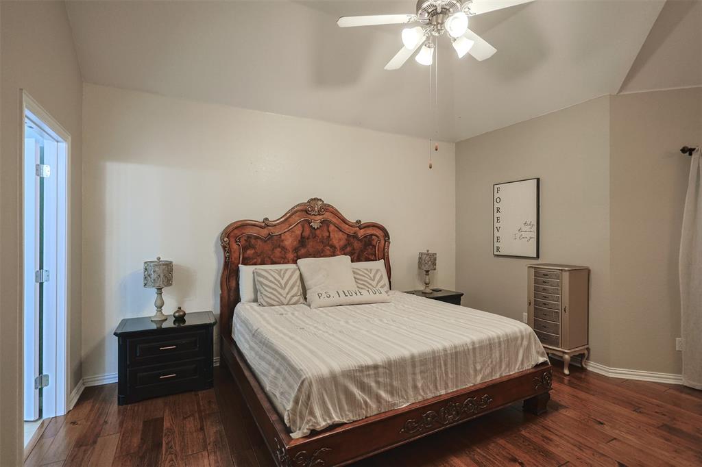 1805 Spinnaker Lane Azle, TX 76020 - Photo 16 of 39