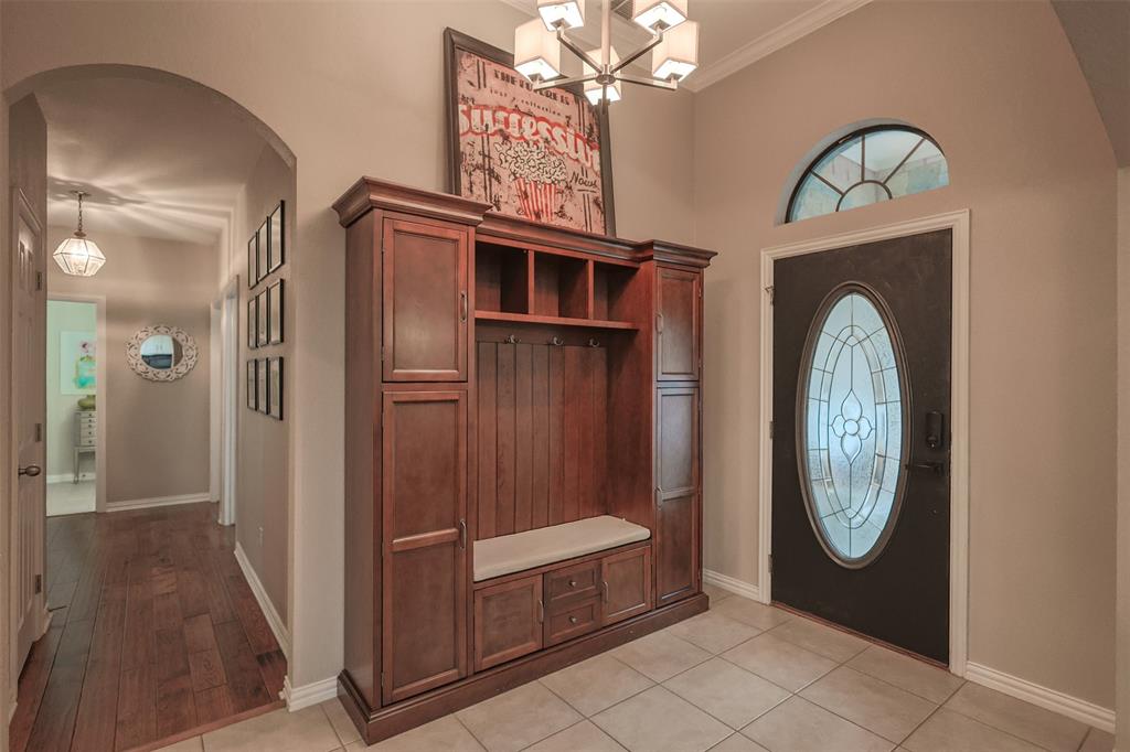 1805 Spinnaker Lane Azle, TX 76020 - Photo 6 of 39