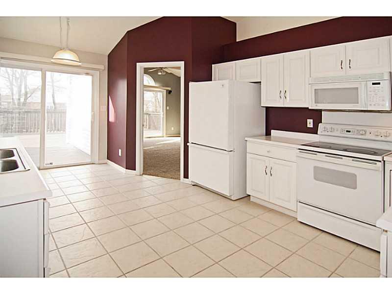 5355 Rippling Brook Way Carmel, IN 46033 - Photo 8 of 24 Gallery Image 8