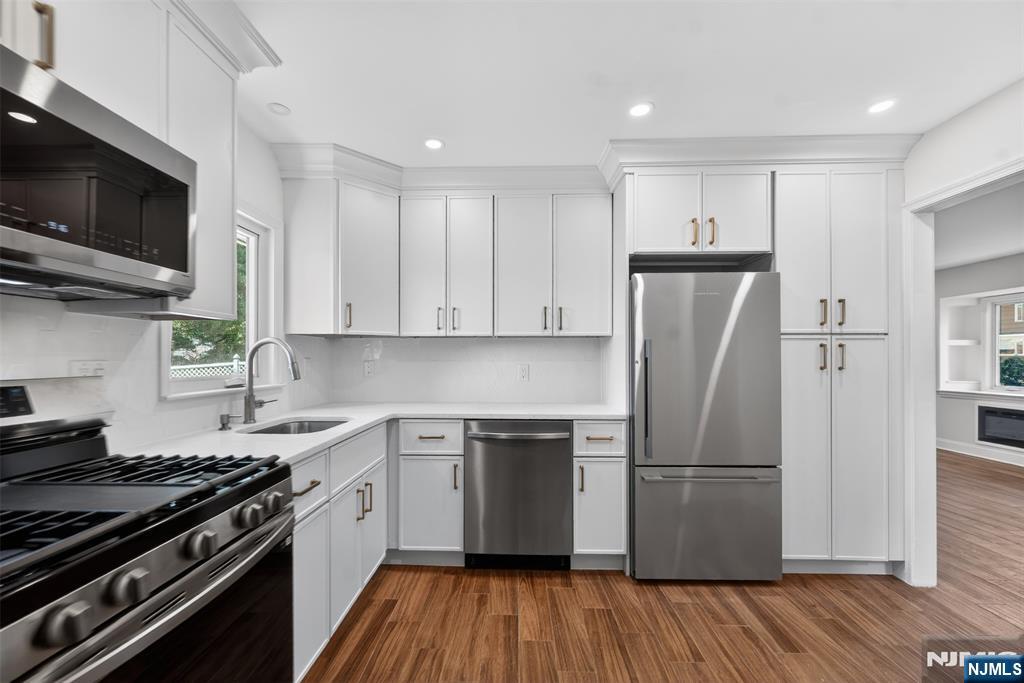 101 Sheldon Street Wyckoff, NJ 07481 - Photo 4 of 17