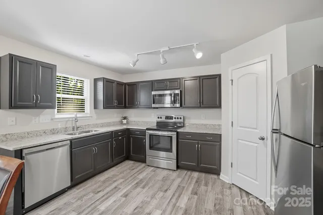 $350,000 | 319 Shoreline Drive, New London, NC 28127