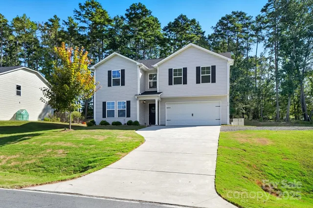 $350,000 | 319 Shoreline Drive, New London, NC 28127
