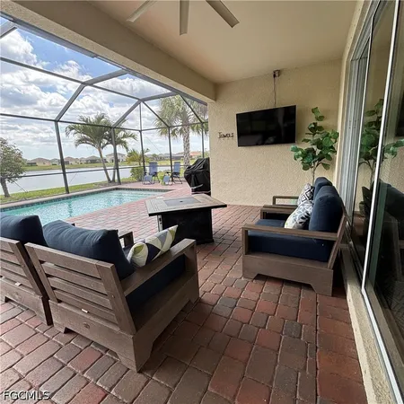 $3,200 | 4028 East Hampton Circle, Fort Myers, FL 33905