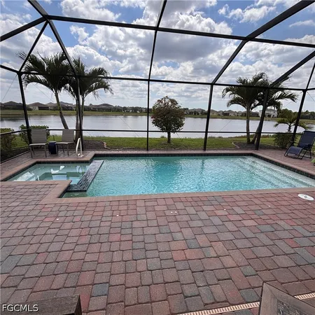 $3,200 | 4028 East Hampton Circle, Fort Myers, FL 33905