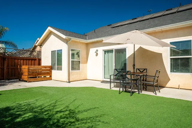 $475,000 | 437 East Stanley Avenue, Reedley, CA 93654