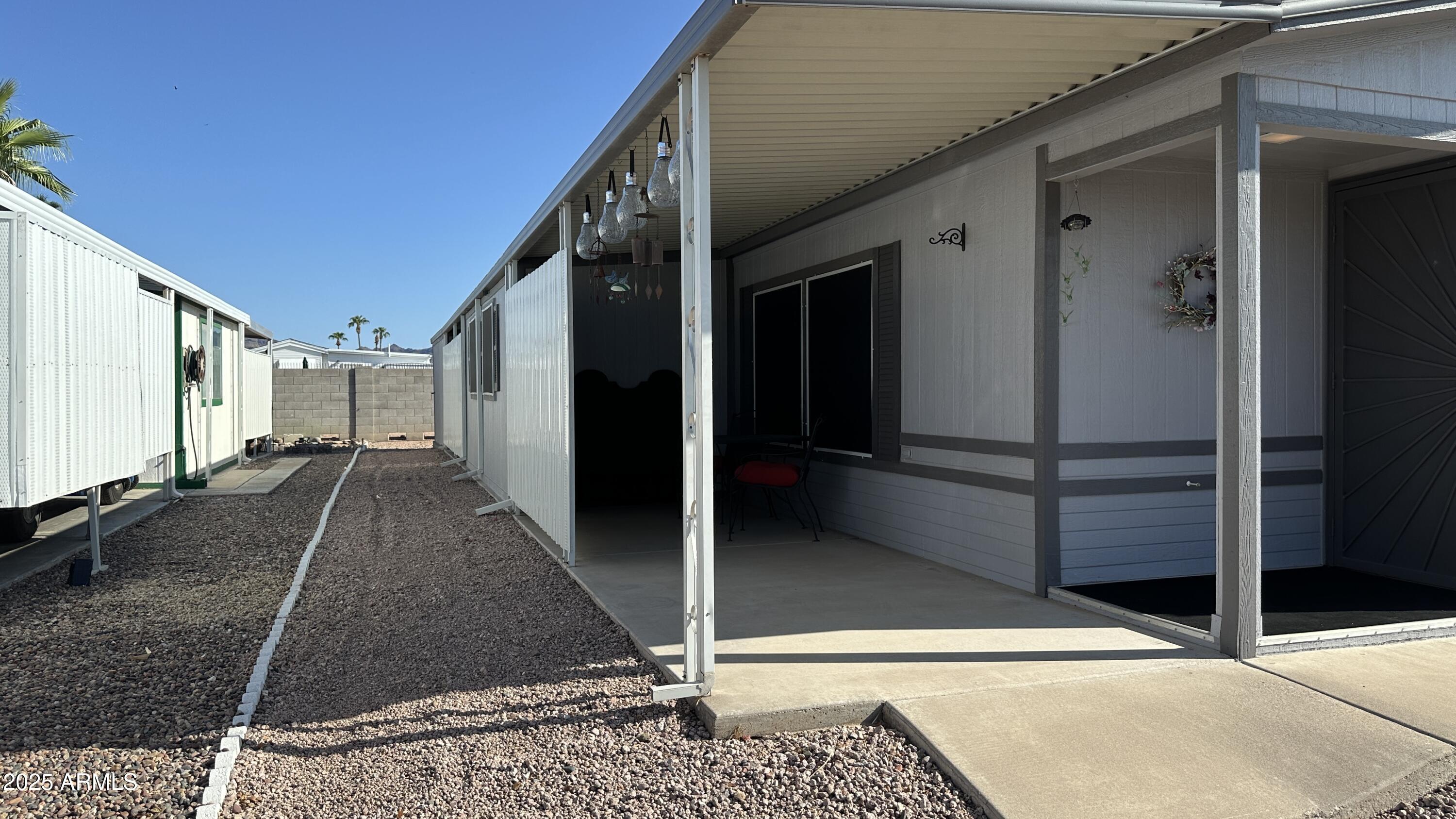 834 South Meridian Road, Unit 76 Apache Junction, AZ 85120 - Photo 14 of 50 a view of a balcony