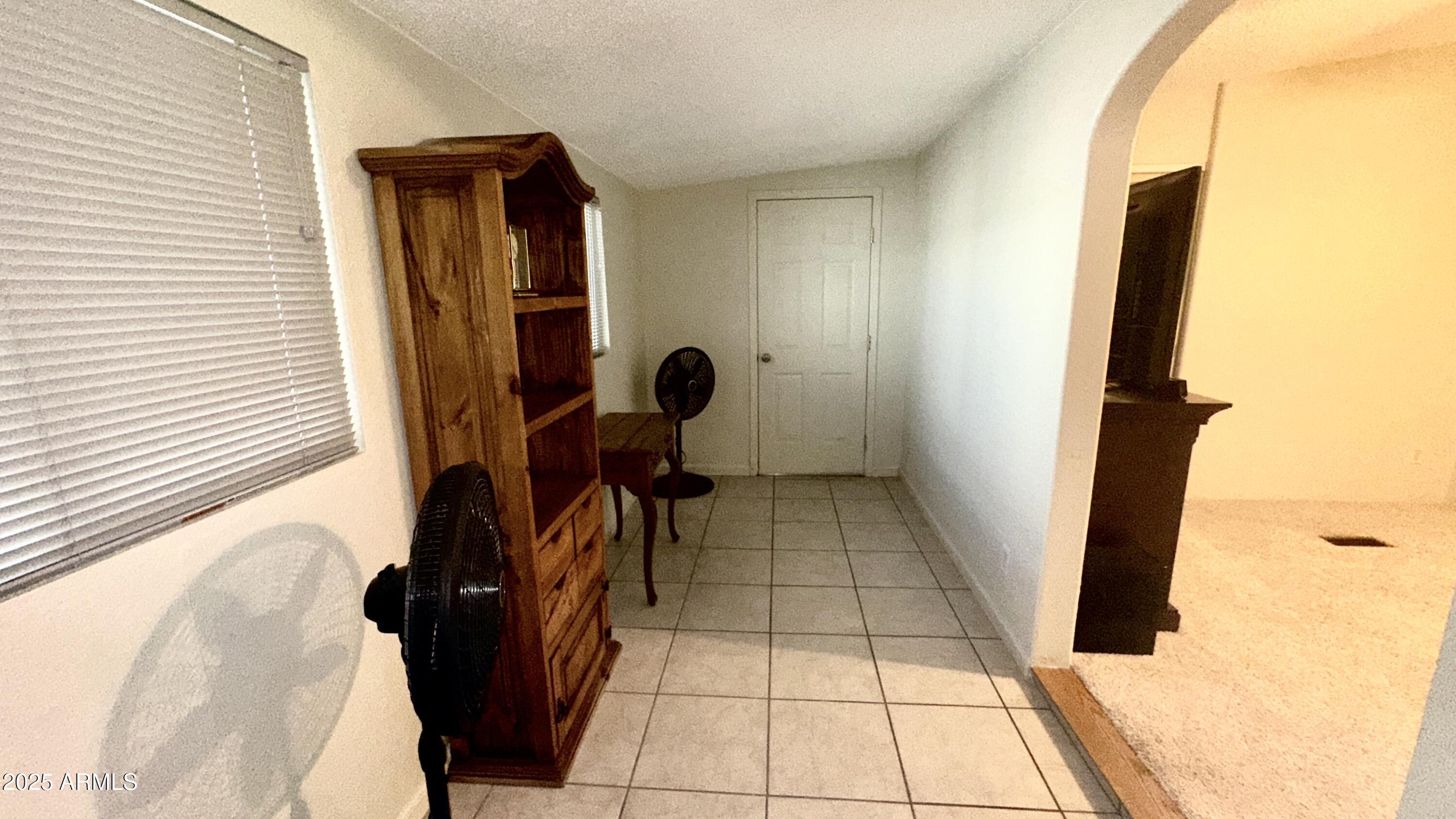 834 South Meridian Road, Unit 76 Apache Junction, AZ 85120 - Photo 43 of 50 a view of bathroom with a tub
