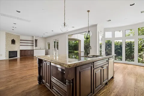$1,395,000 | 2246 Branard Street, Houston, TX 77098