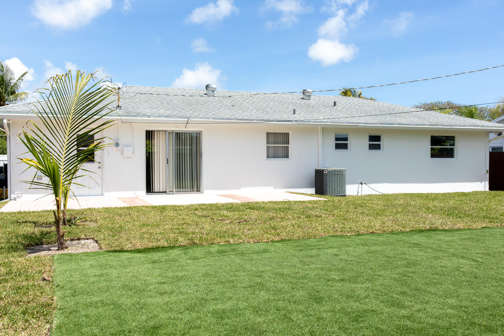 3360 Sapphire Road Lake Worth, FL 33462 - Photo 21 of 60 image49