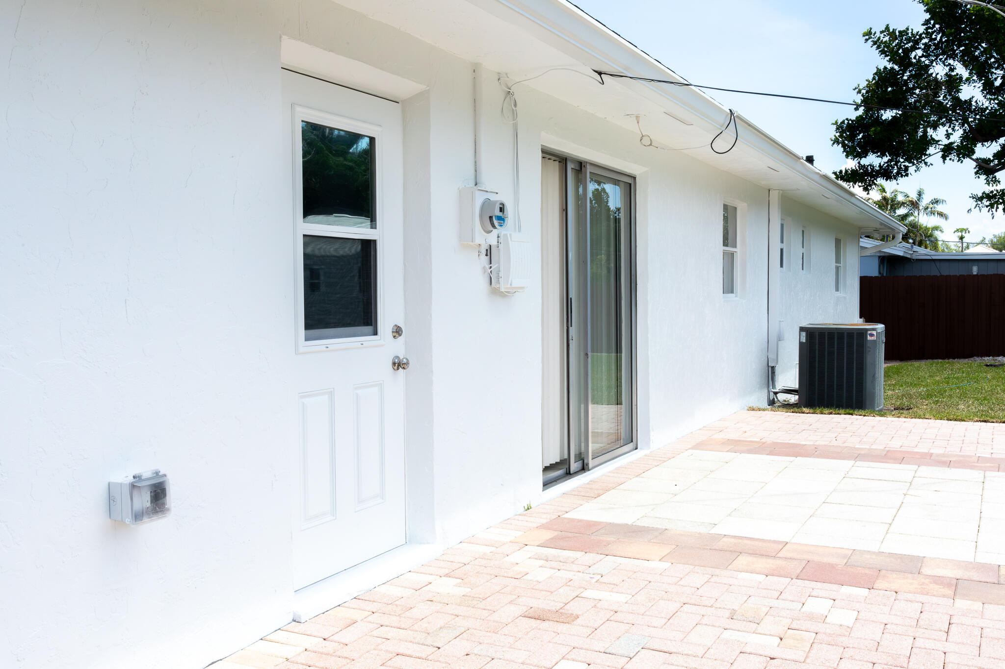 3360 Sapphire Road Lake Worth, FL 33462 - Photo 30 of 60 image37