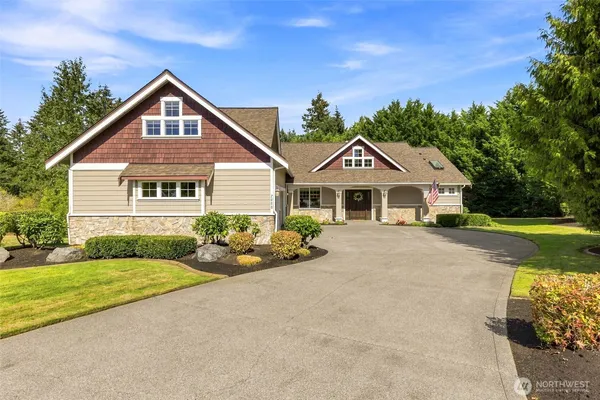 $850,000 | 2000 Seaton Court Southeast, Olympia, WA 98513