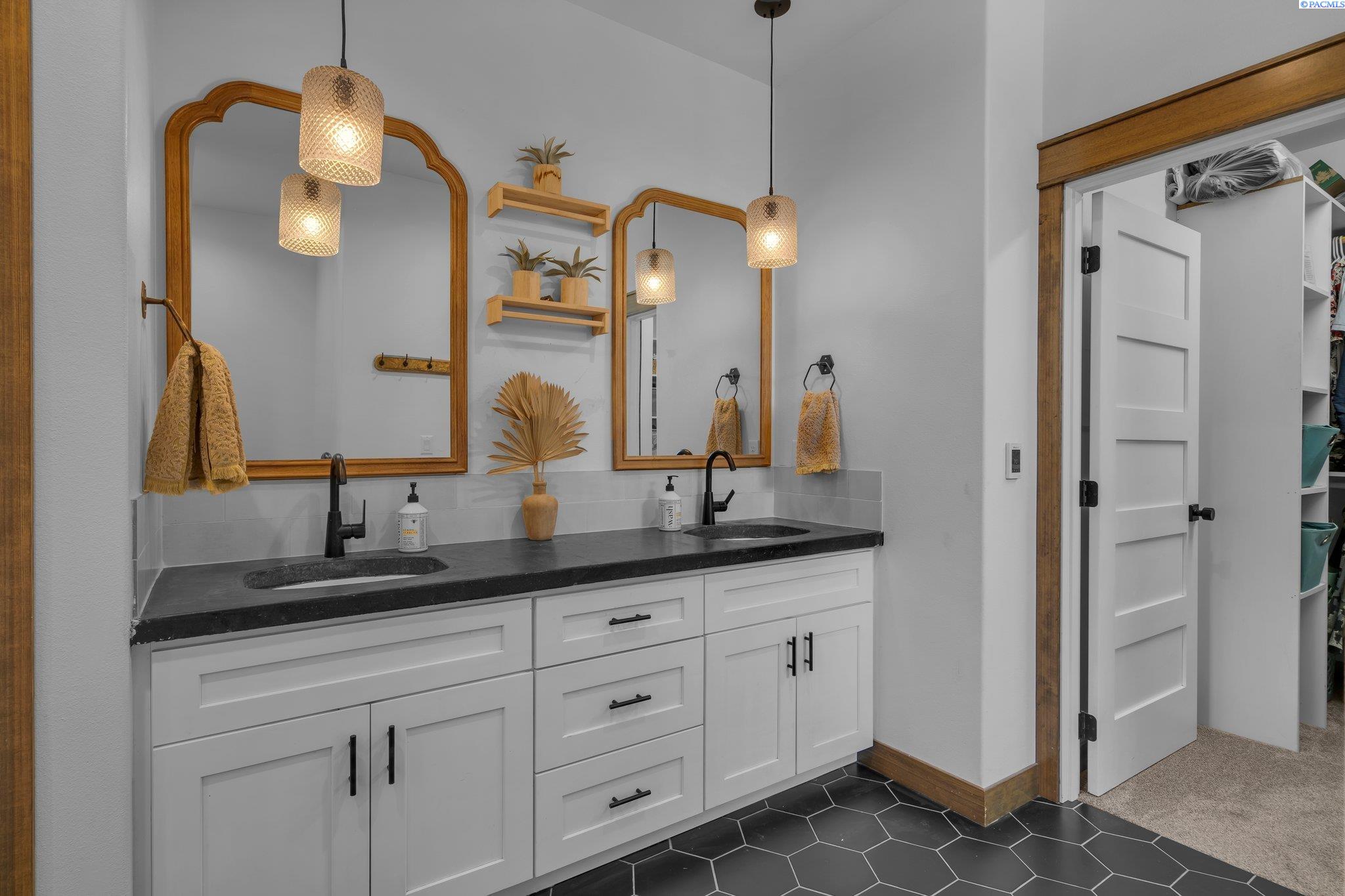 4510 South Bermuda Road Kennewick, WA 99338 - Photo 24 of 48 Gallery Image 24