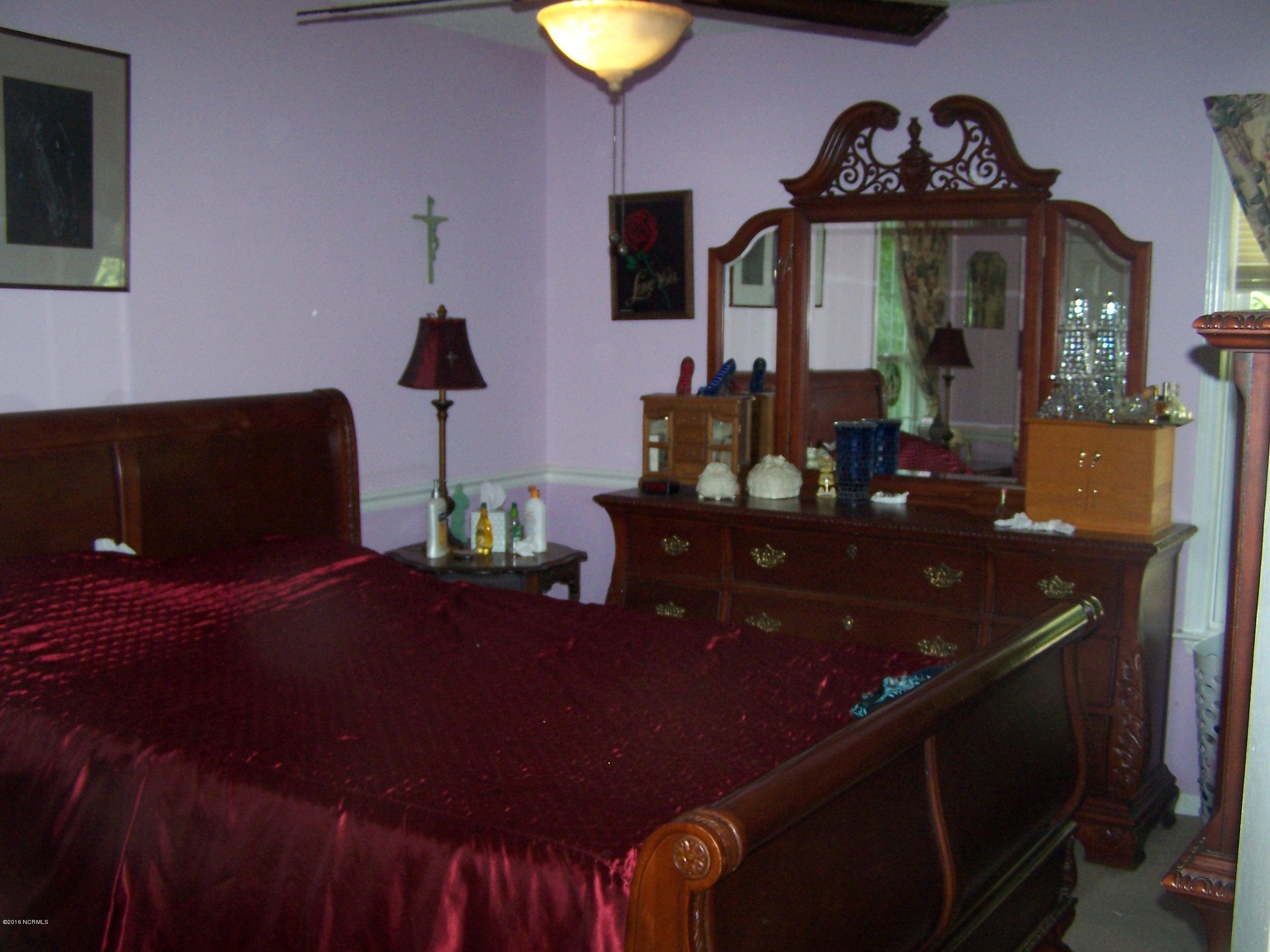 254 Grape Road Rocky Point, NC 28457 - Photo 9 of 13 100_7567