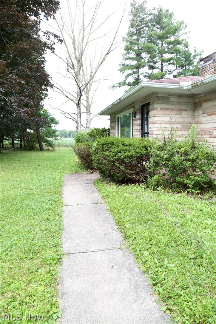 6547 State Rte 5 Ravenna, OH 44266 - Photo 3 of 28 Gallery Image 3