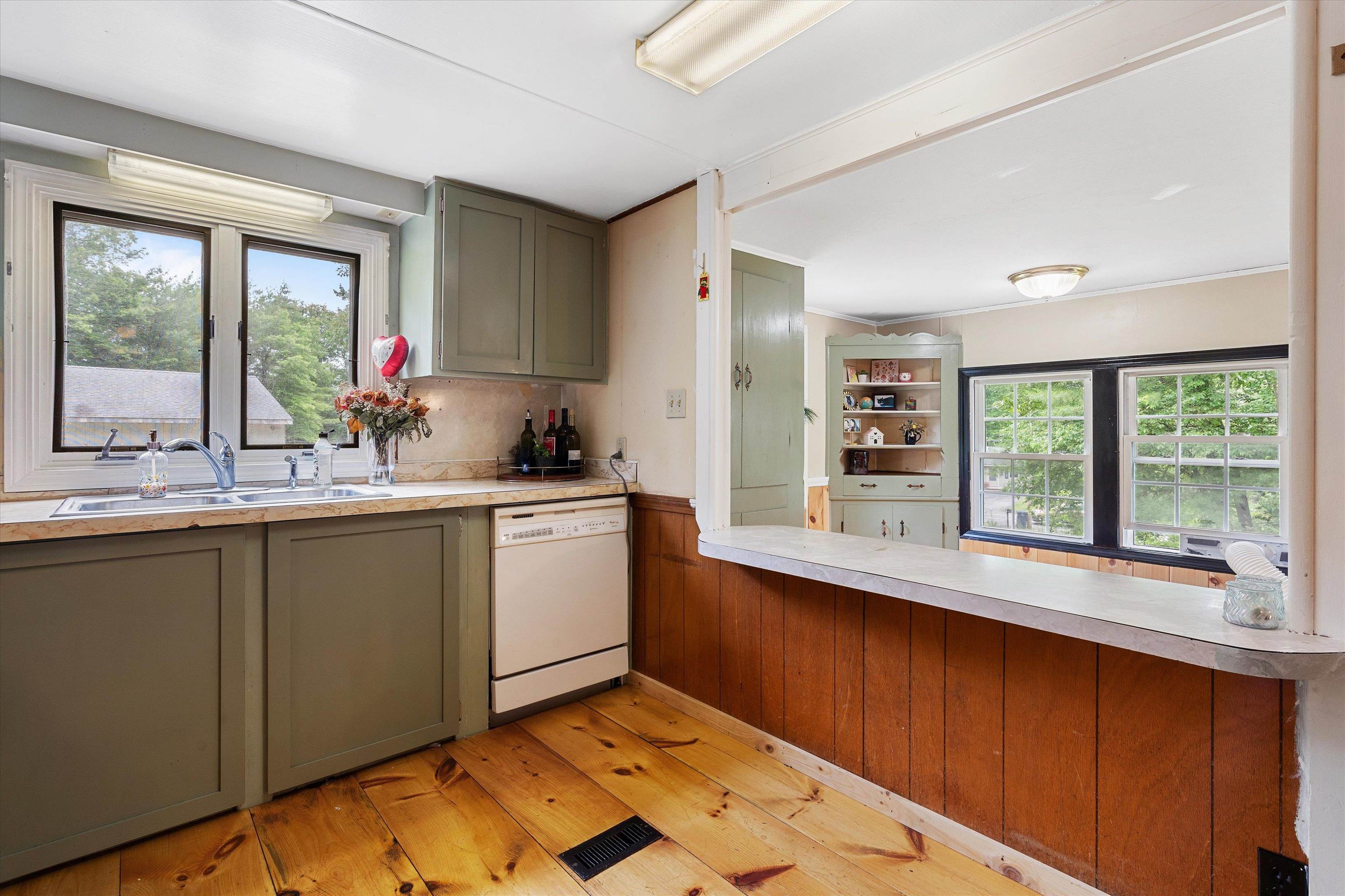 1274 Montalona Road Dunbarton, NH 03046 - Photo 7 of 29