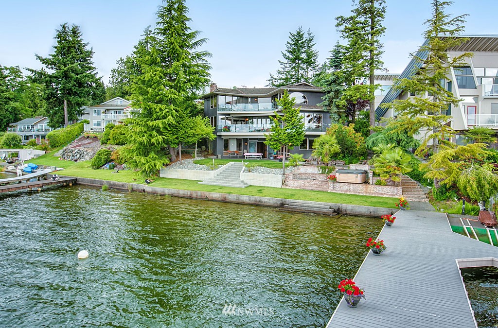 11304 Vernon Road Lake Stevens, WA 98258 - Photo 3 of 24 Gallery Image 3