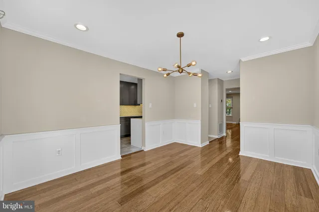 $3,350 | 8605 Western Oak Drive, Springfield, VA 22153