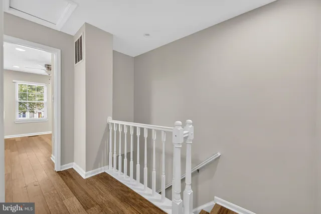 $3,350 | 8605 Western Oak Drive, Springfield, VA 22153