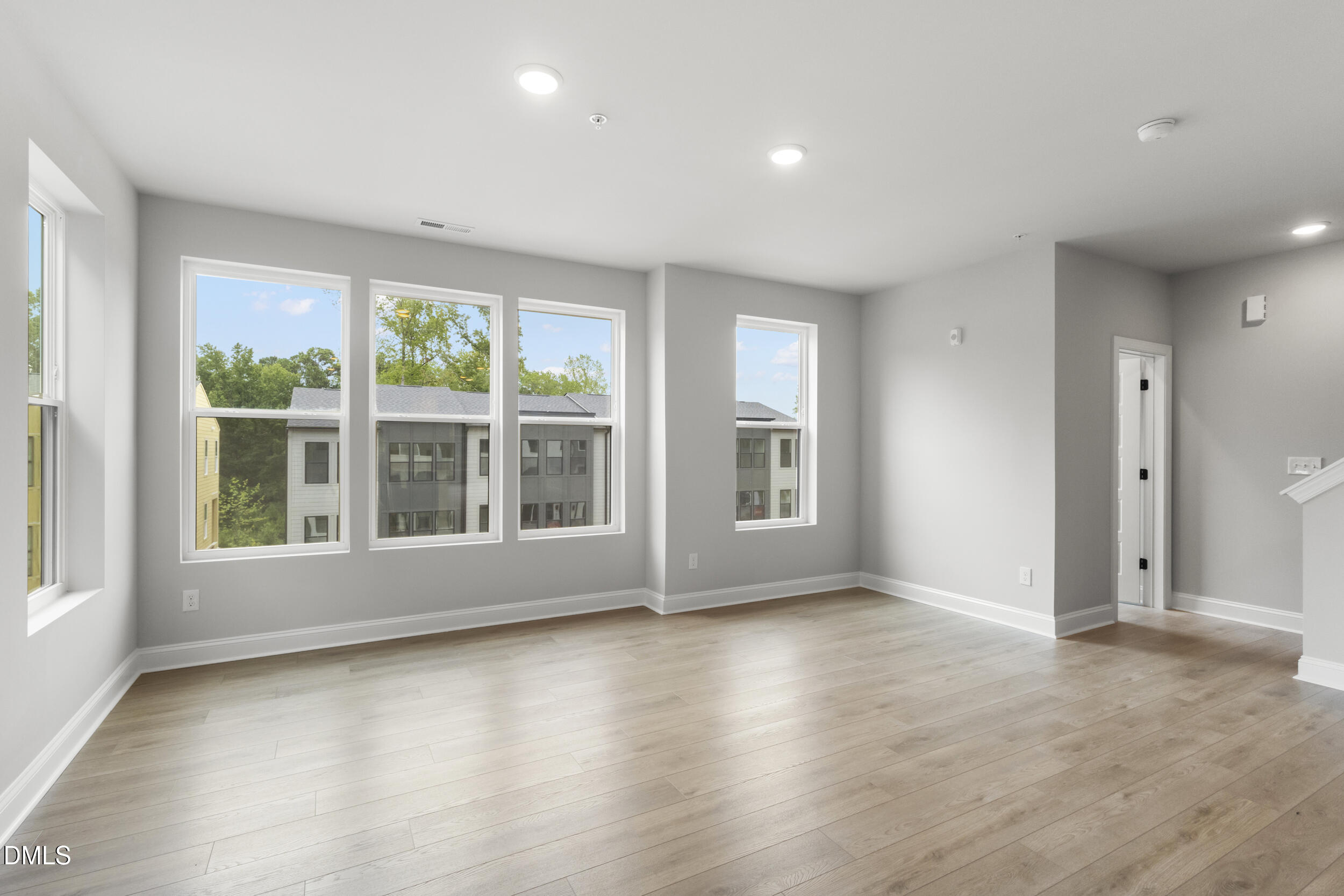 10553 Pleasant Br Drive, Unit 201 Raleigh, NC 27614 - Photo 10 of 54 10_img_6913