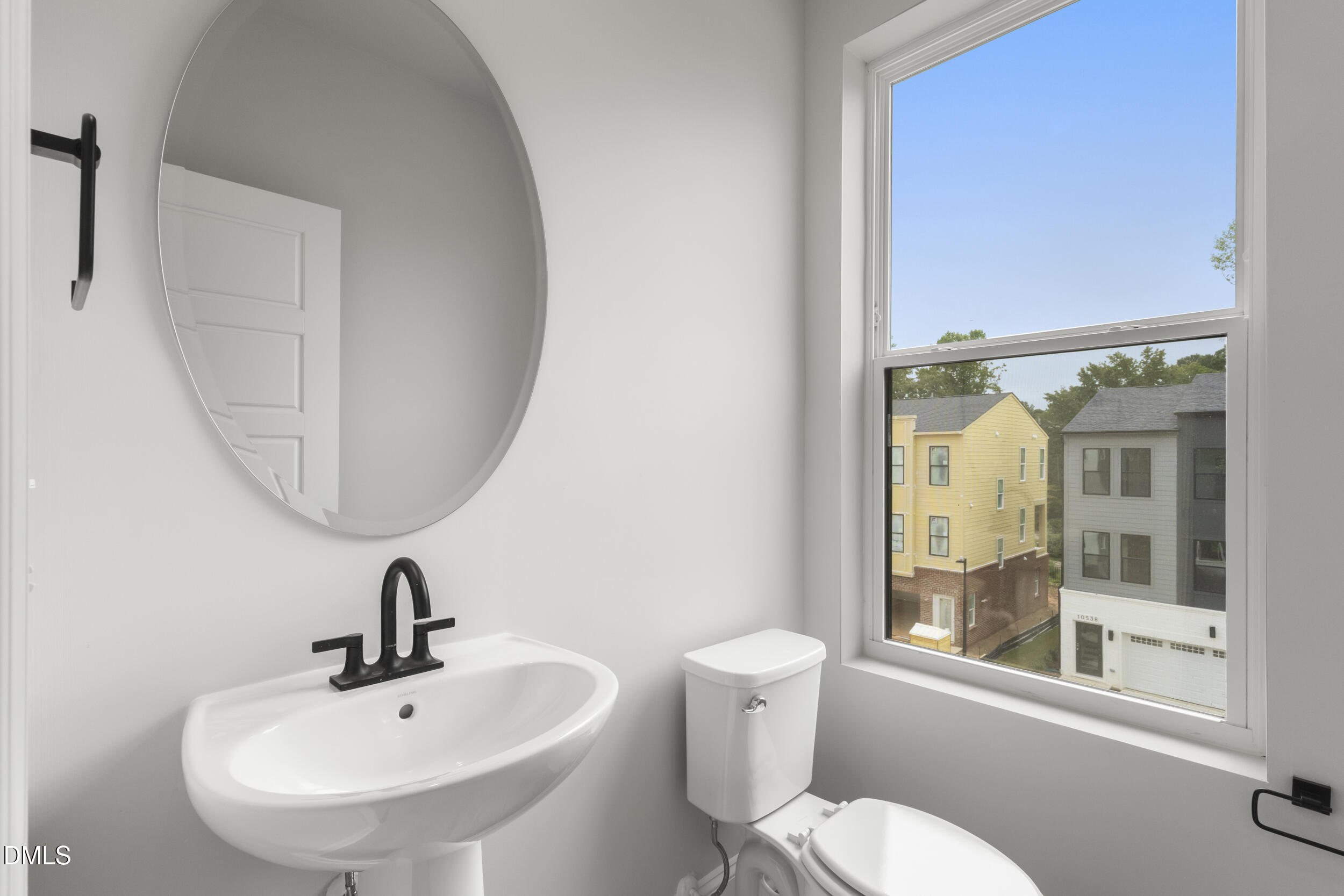 10553 Pleasant Br Drive, Unit 201 Raleigh, NC 27614 - Photo 14 of 54 14_img_6919