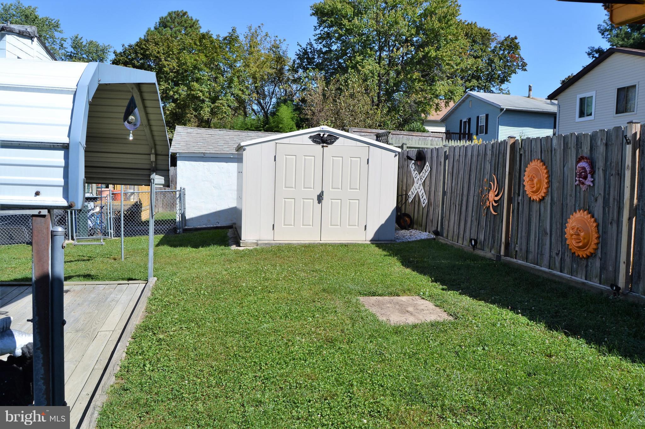 3613 Hineline Road Baltimore, MD 21229 - Photo 8 of 18 Exterior (Rear)