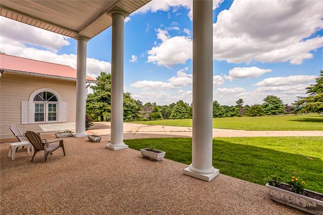 10098 Missionary Ridge Road Bon Aqua, TN 37025 - Photo 2 of 20