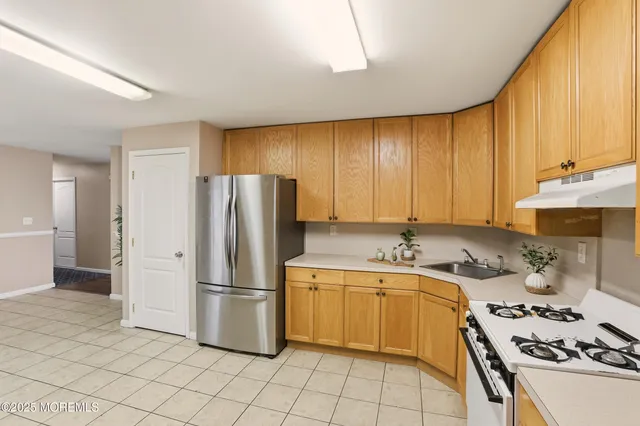 $629,000 | 129 Liverpool Court, Lakewood, NJ 08701