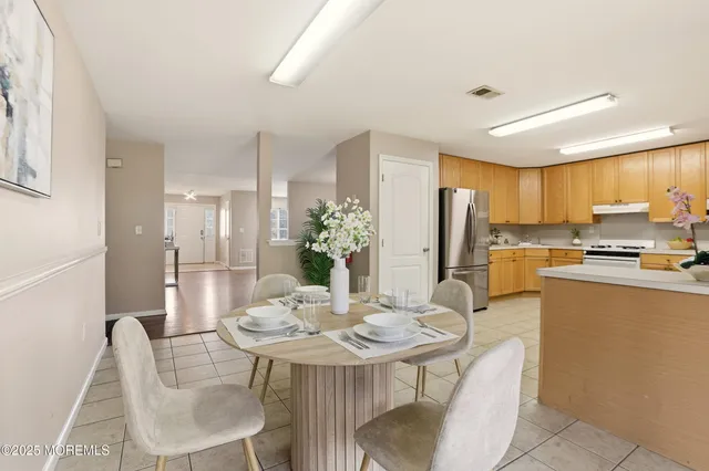 $629,000 | 129 Liverpool Court, Lakewood, NJ 08701