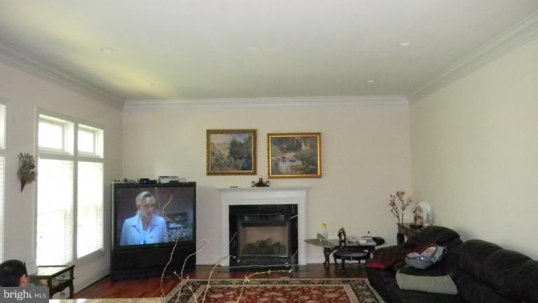 7104 Granberry Way Springfield, VA 22151 - Photo 1 of 10 Family Room