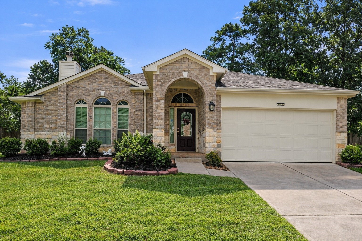 3307 Woodchuck Road Montgomery, TX 77356 - Photo 1 of 27 Beautiful One Story Home