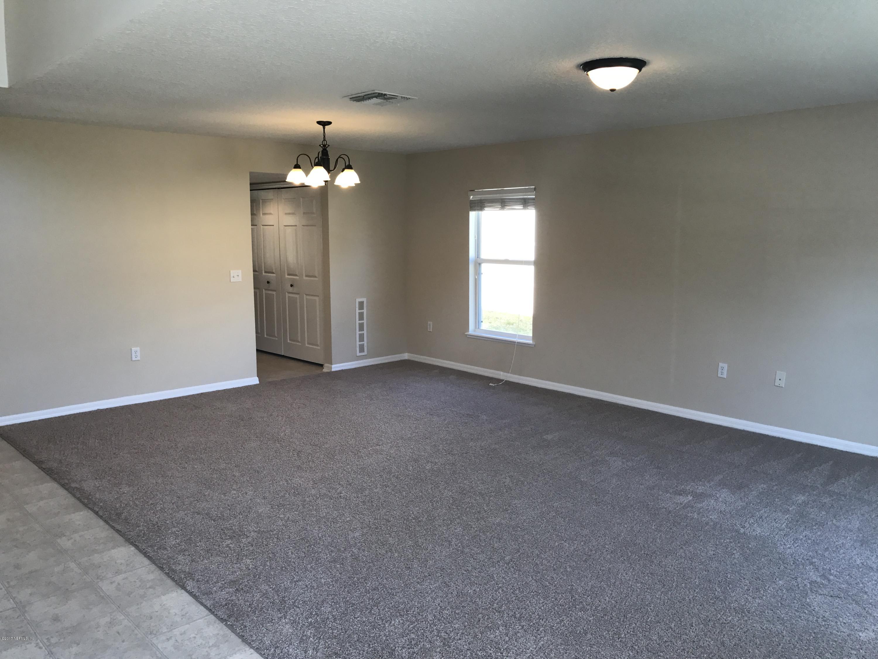 76180 Longleaf Loop Yulee, FL 32097 - Photo 5 of 34 IMG_6232
