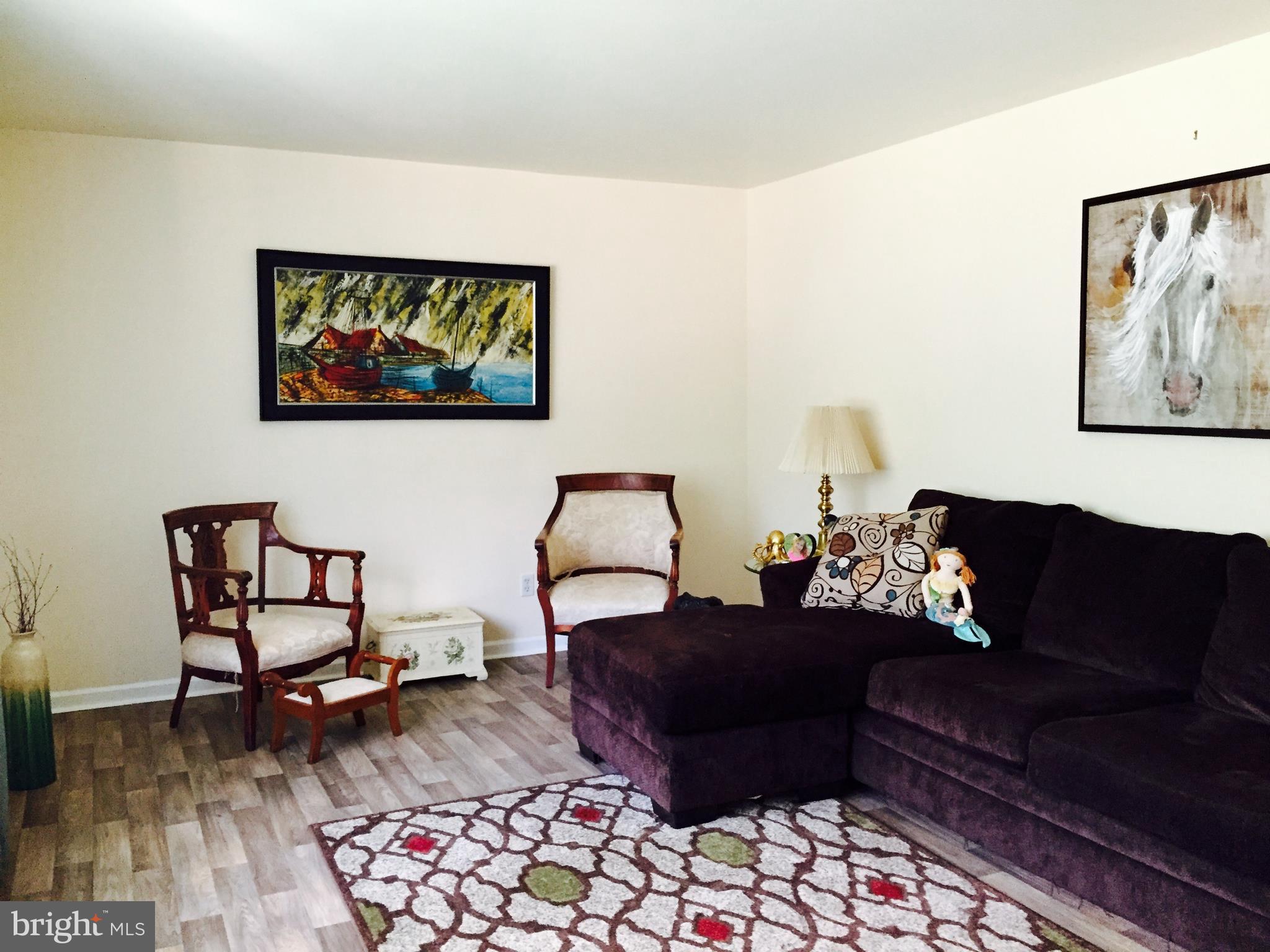 427 Gilmor Road Joppa, MD 21085 - Photo 2 of 18 Living Room