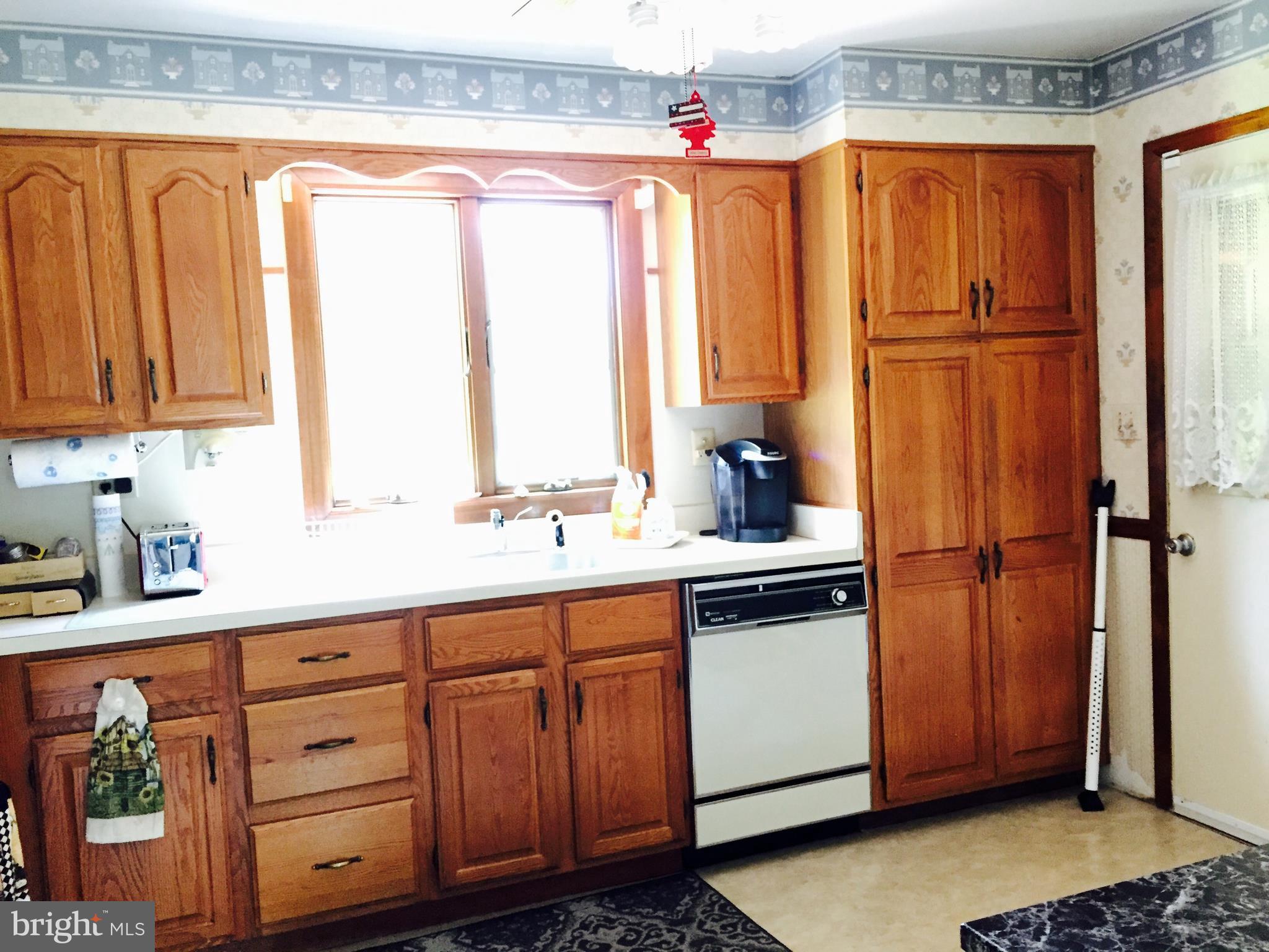 427 Gilmor Road Joppa, MD 21085 - Photo 6 of 18 Kitchen
