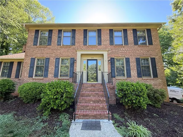 $2,995 | 185 Heatherton Way, Winston-Salem, NC 27104