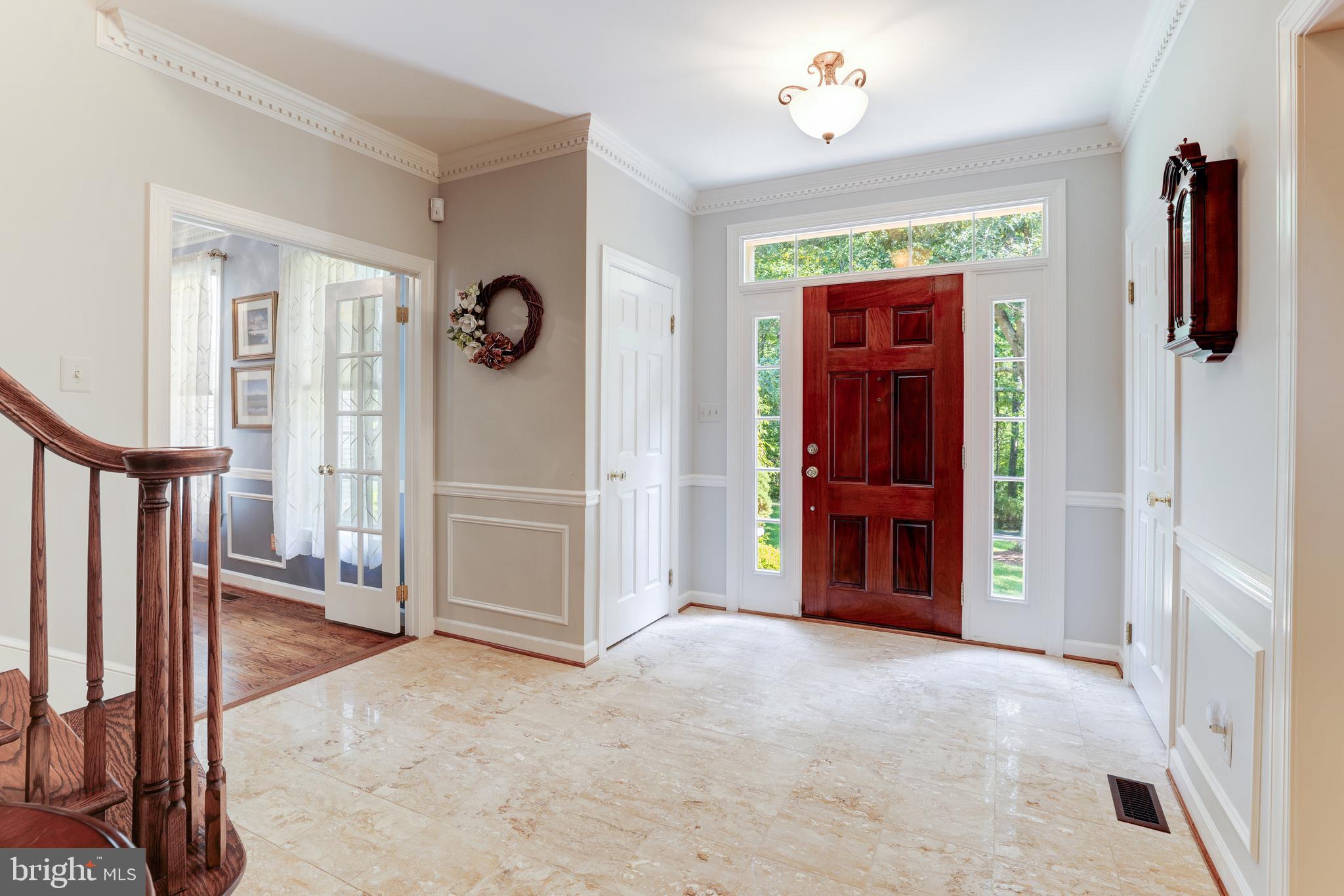 5501 West Ridge View Drive Fairfax, VA 22030 - Photo 8 of 83