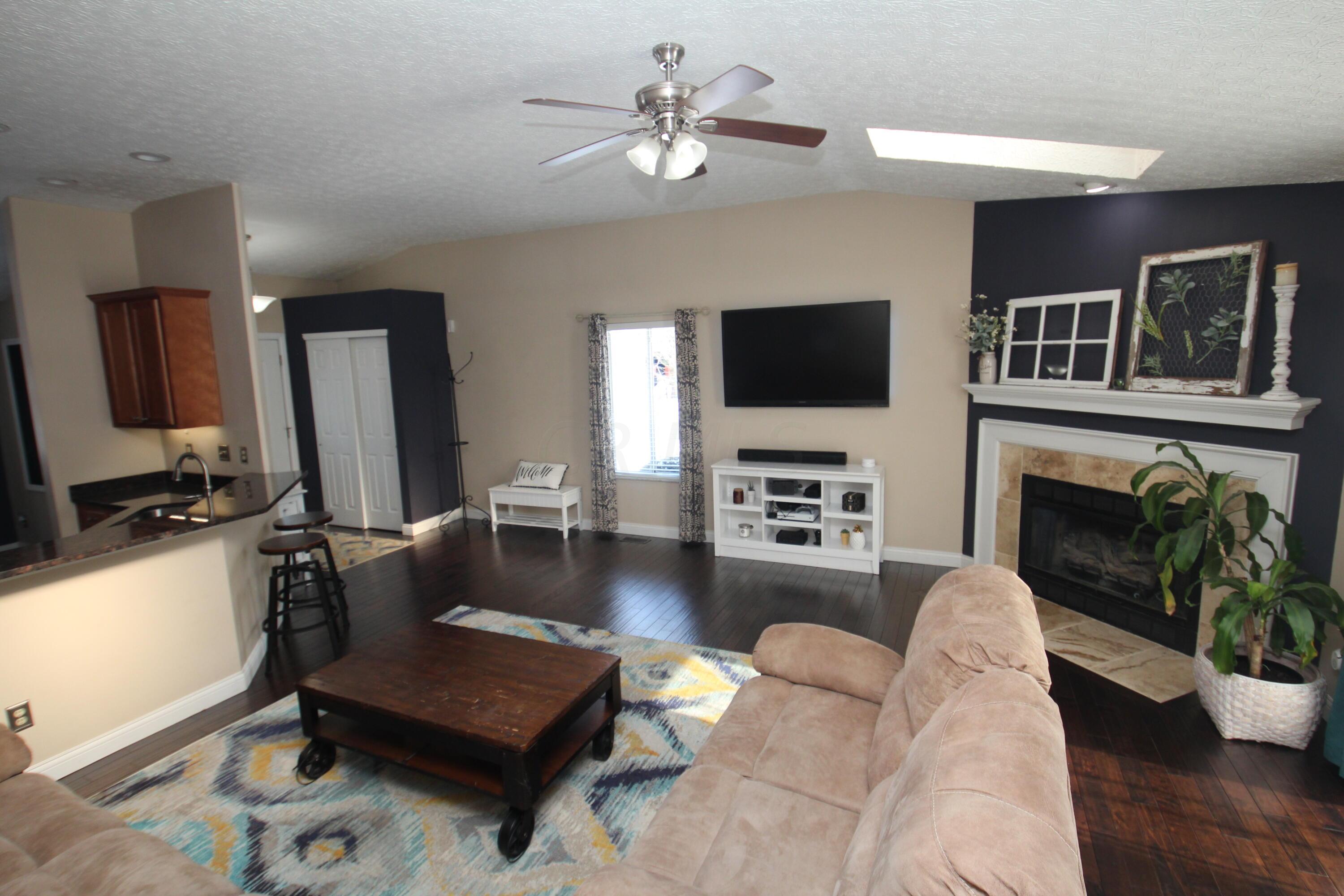 5625 Davidson Road Hilliard, OH 43026 - Photo 17 of 51 great room