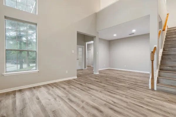 $2,695 | 151 East Greenhill Terrace Place, The Woodlands, TX 77382