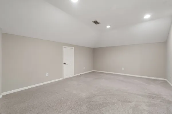 $2,695 | 151 East Greenhill Terrace Place, The Woodlands, TX 77382