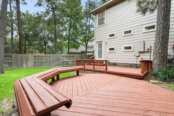 $2,695 | 151 East Greenhill Terrace Place, The Woodlands, TX 77382