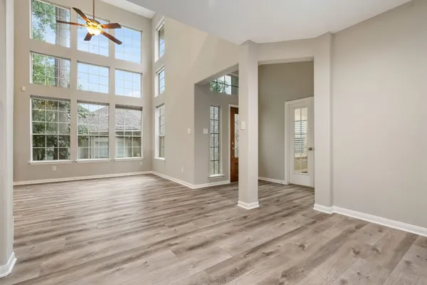 $2,695 | 151 East Greenhill Terrace Place, The Woodlands, TX 77382