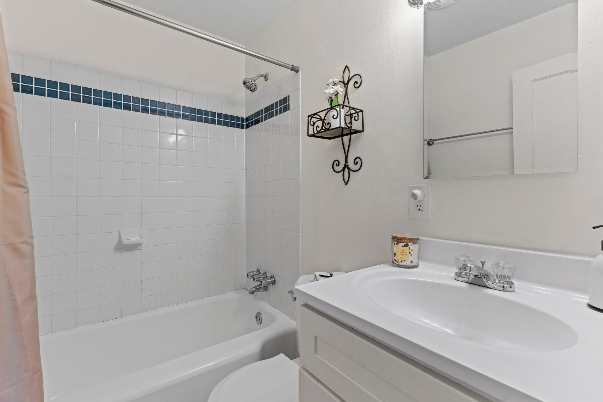 2316 Hillandale Road Durham, NC 27705 - Photo 21 of 33 Bathroom