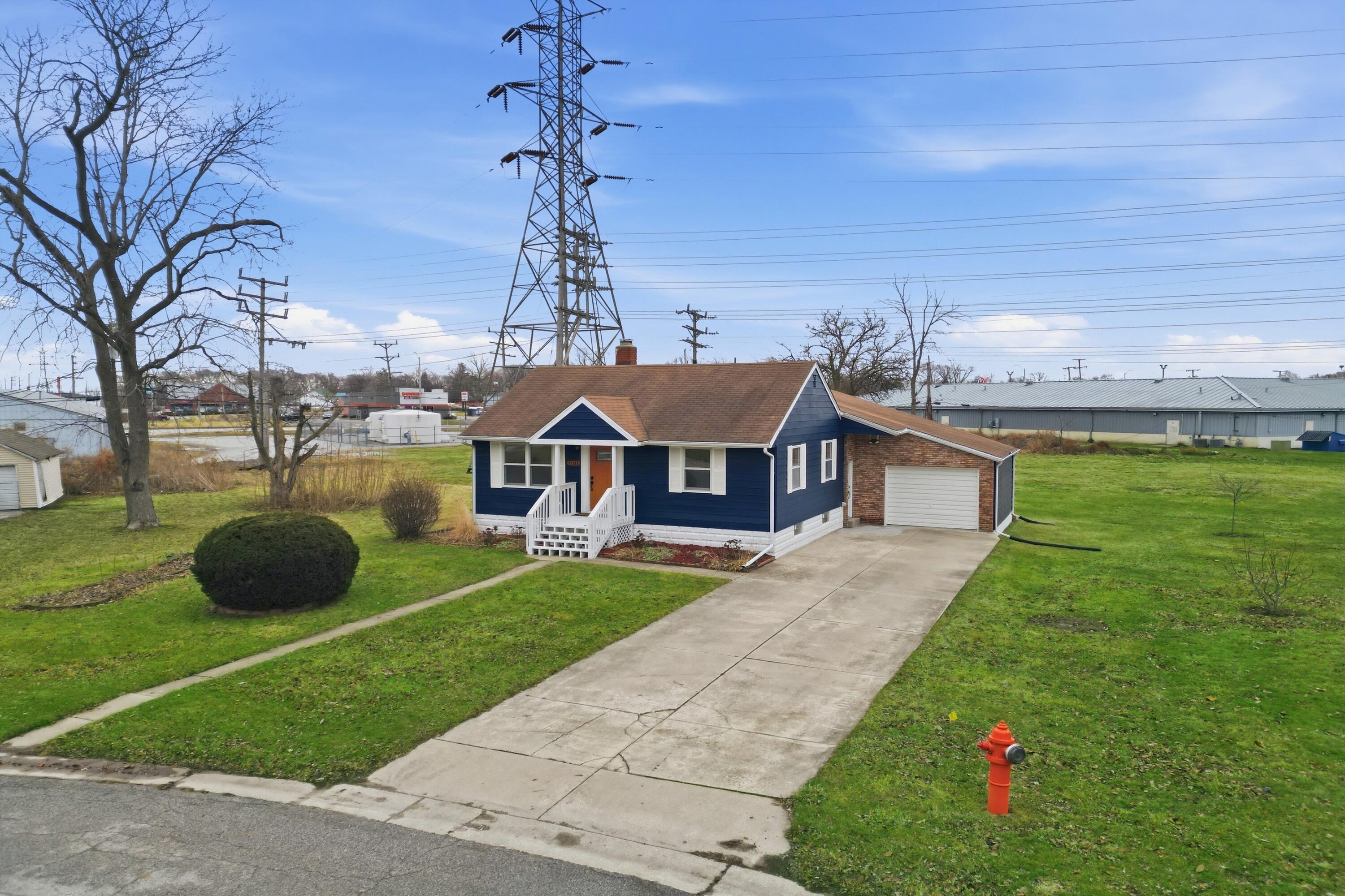 1101 Sycamore Street Crown Point, IN 46307 - Photo 4 of 33 3000x2000