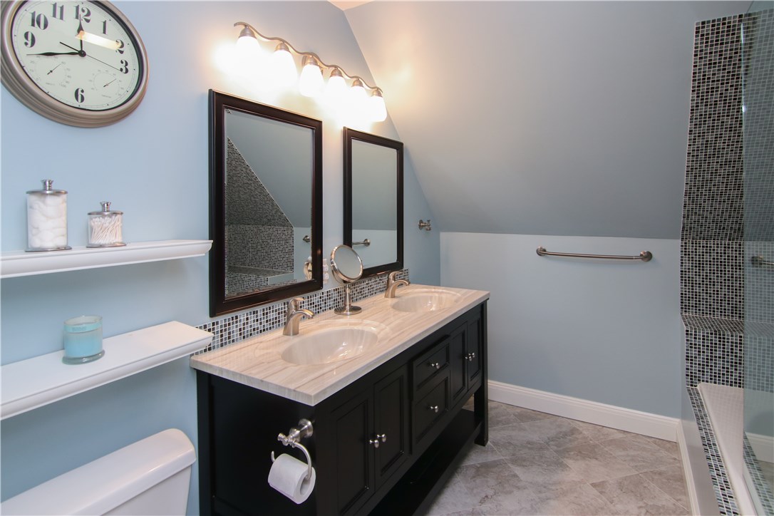 37 Beach Road Bristol, RI 02809 - Photo 25 of 40