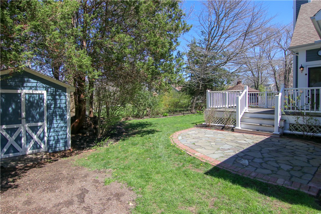 37 Beach Road Bristol, RI 02809 - Photo 38 of 40