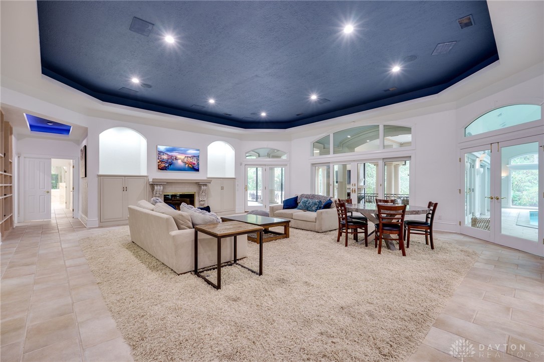 1658 West Alex Bell Road Dayton, OH 45459 - Photo 11 of 71 Gallery Image 11