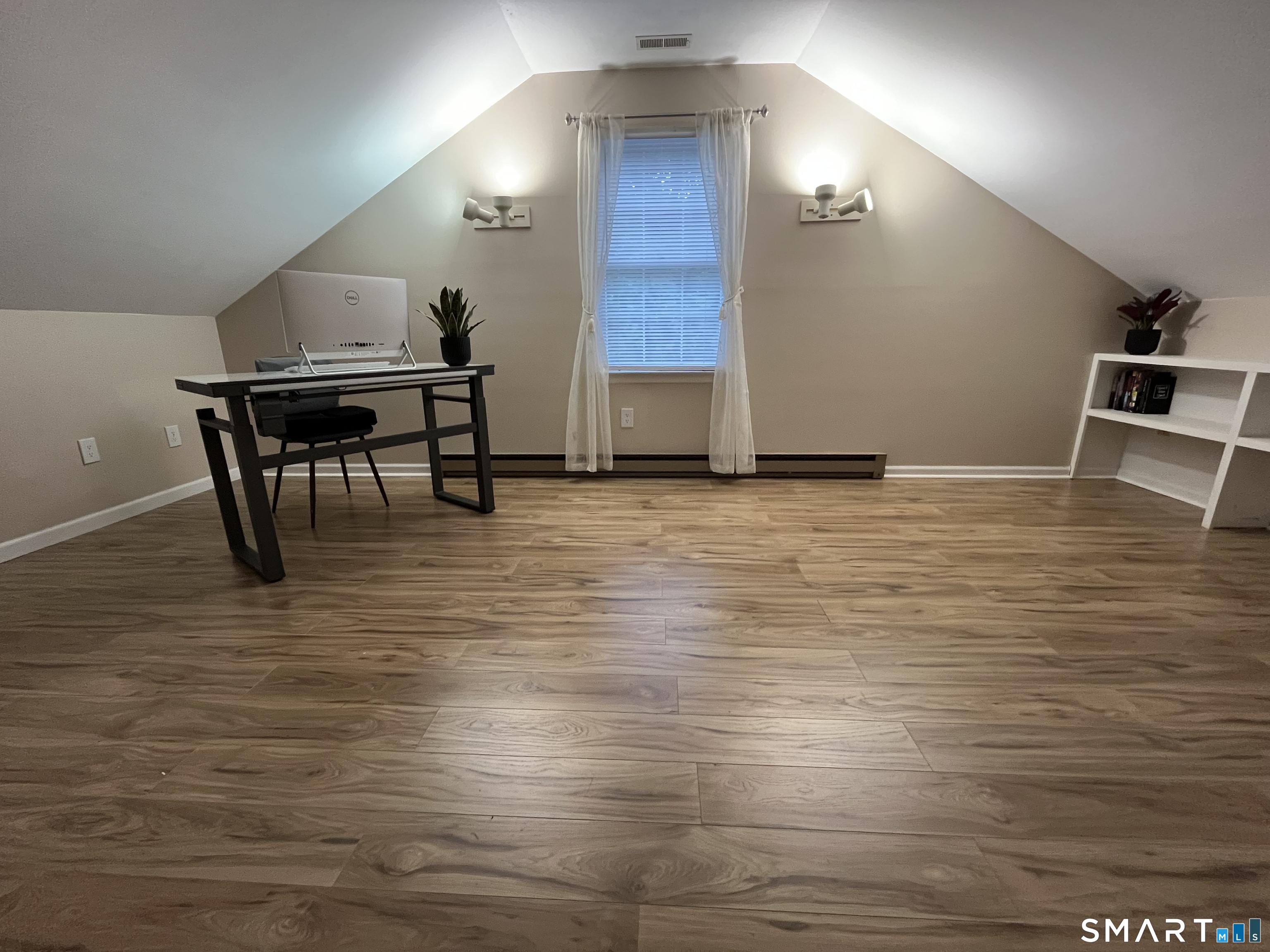 47 Merwin Brook Road Brookfield, CT 06804 - Photo 13 of 29 a view of kitchen with furniture and a potted plant