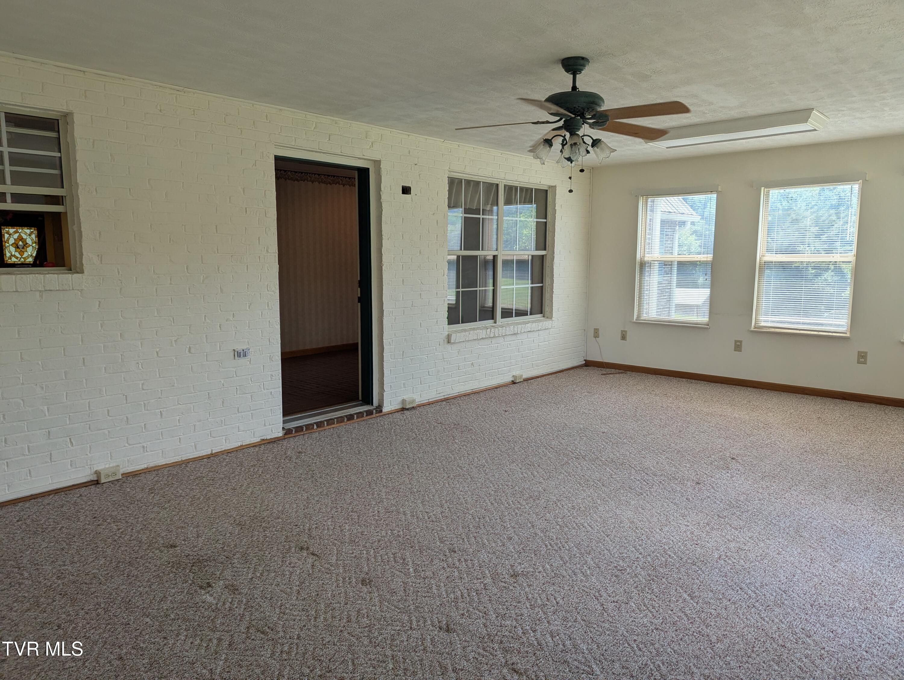 1473 Oasis Road Bulls Gap, TN 37711 - Photo 45 of 143 PXL_20250706_190154209.MP