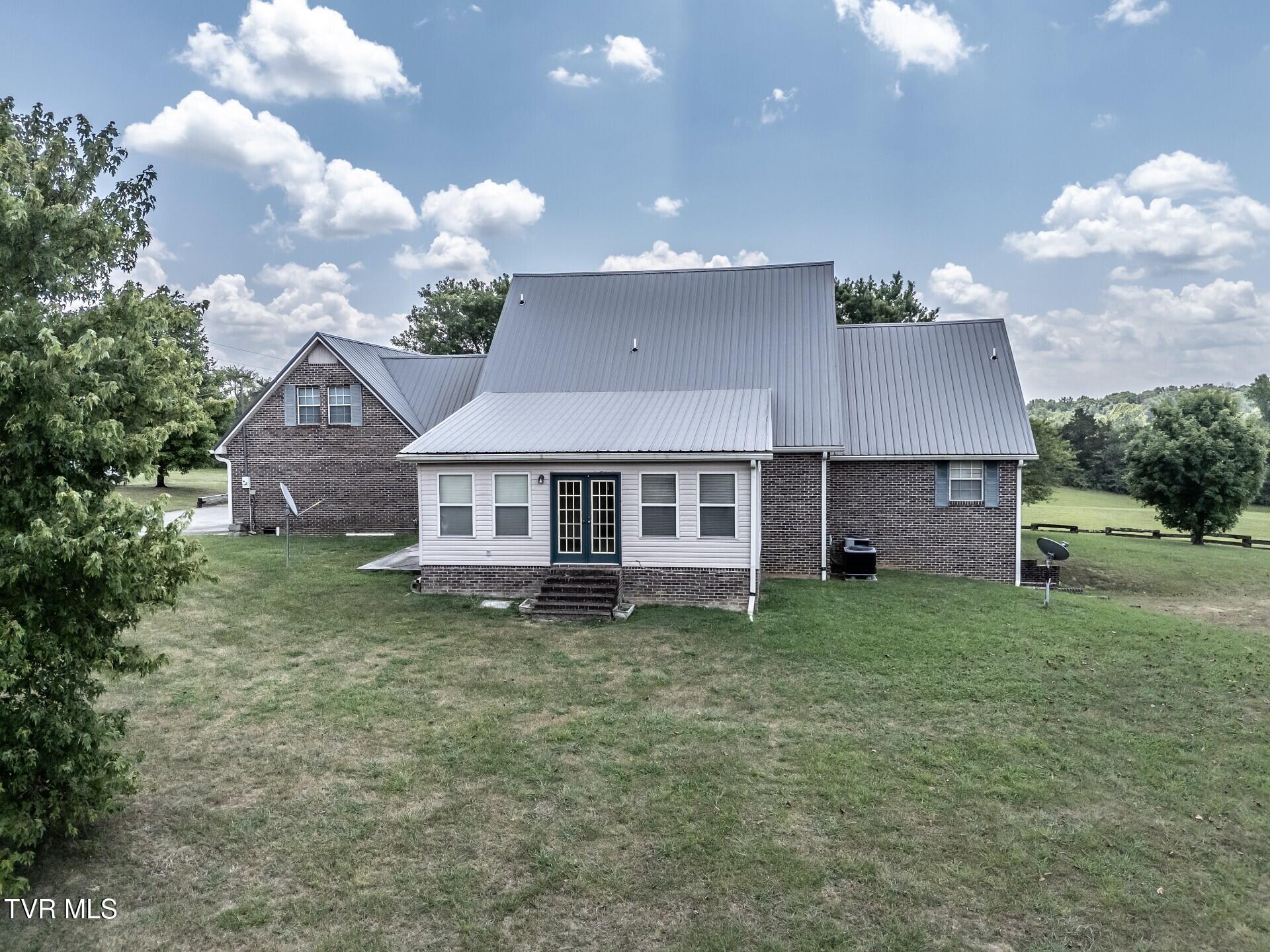 1473 Oasis Road Bulls Gap, TN 37711 - Photo 7 of 143 thumbnail_BG 070825_065