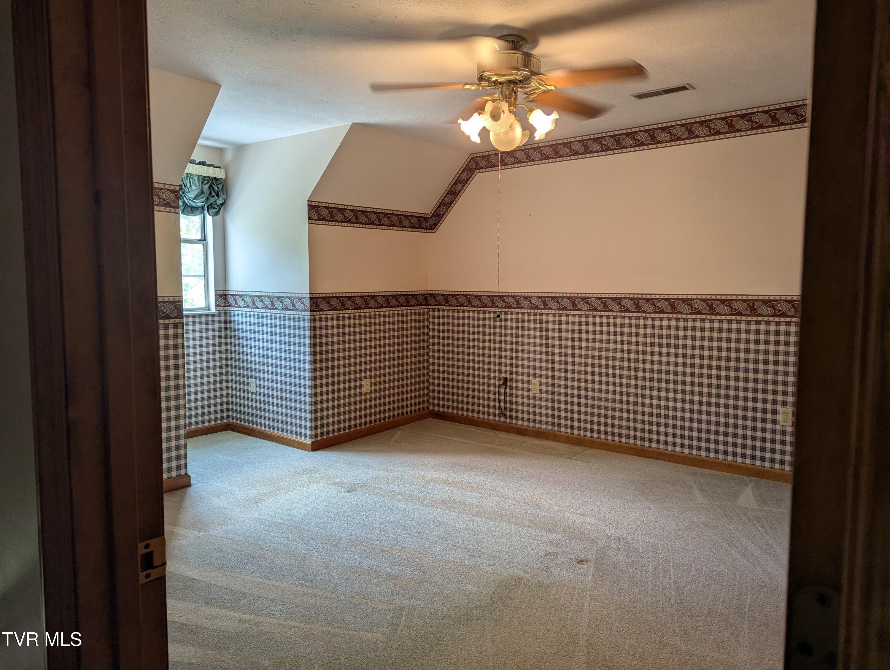 1473 Oasis Road Bulls Gap, TN 37711 - Photo 73 of 143 BR upstairs